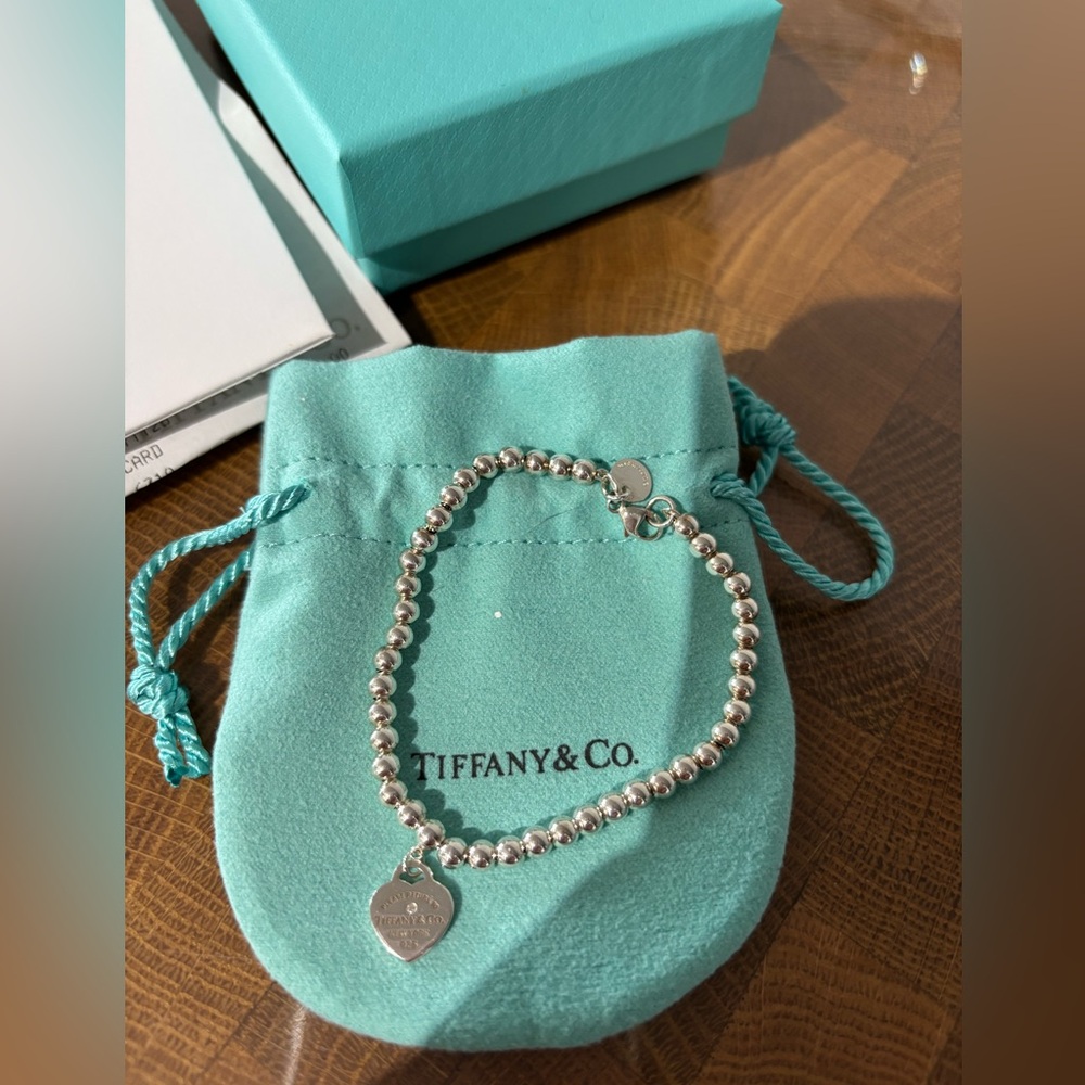 Tiffany & Co. Heart Tag Bead Bracelet - Silver with Diamond, 4 mm